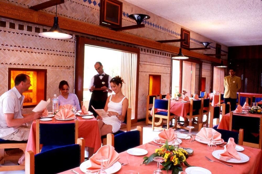 Hotel Sidi Harazem Exterior foto