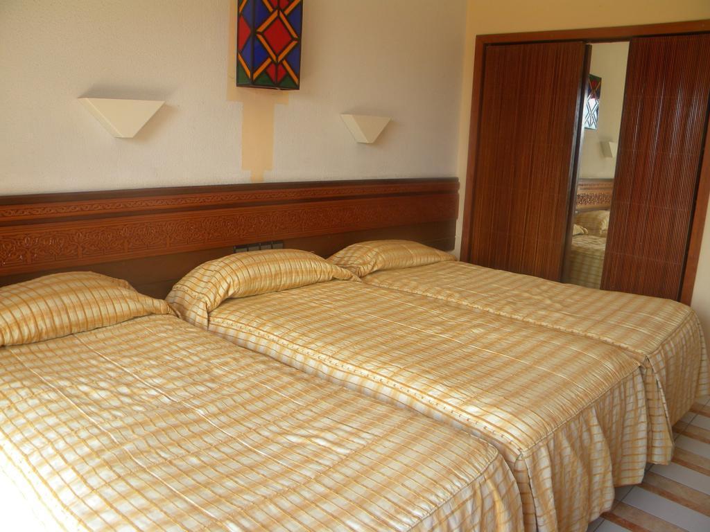 Hotel Sidi Harazem Exterior foto