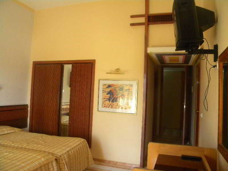 Hotel Sidi Harazem Exterior foto