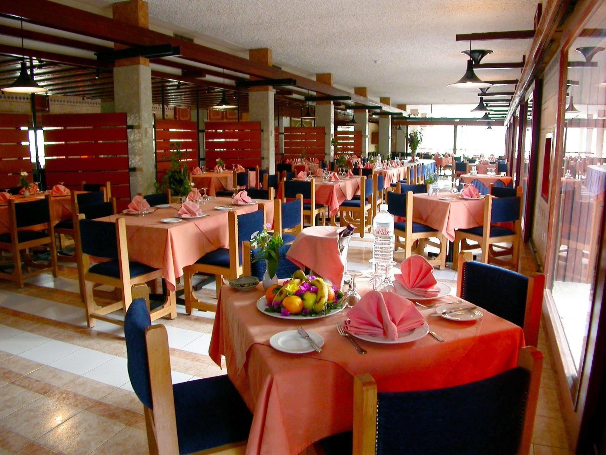 Hotel Sidi Harazem Exterior foto